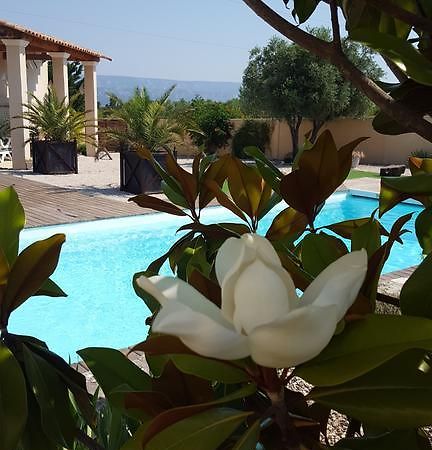 Bed and Breakfast Lamanderie En Provence Alleins Экстерьер фото
