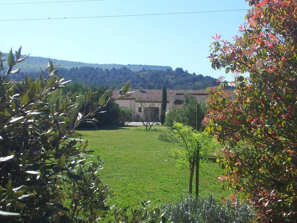 Bed and Breakfast Lamanderie En Provence Alleins Экстерьер фото
